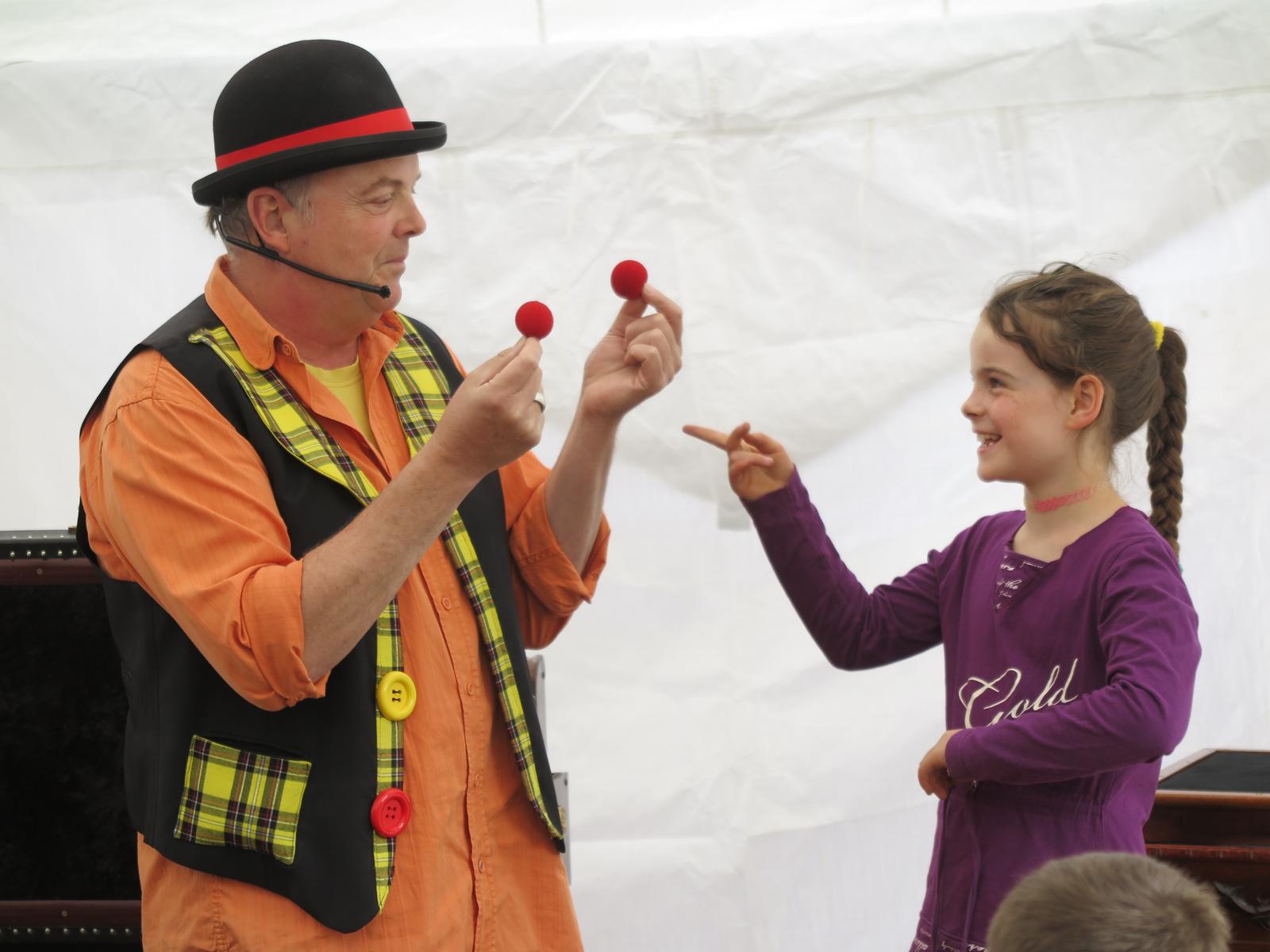 Der Zauberer im Kinderland.